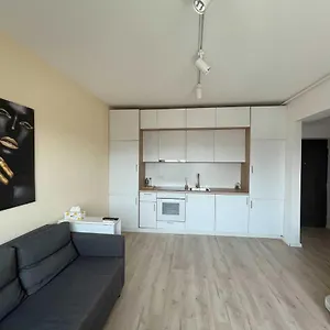 Oasis Luxury Near Presidential Palace Apartament